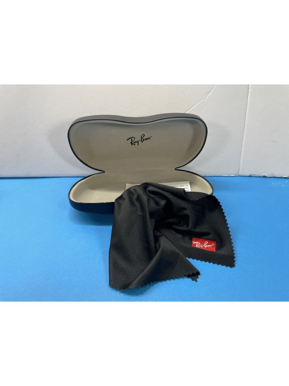 Ray Ban glasses Clam Shell Hard Case Reading Eyeglasses Sunglass Eyewear Black